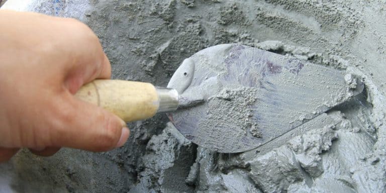 Hand Mixing Cement
